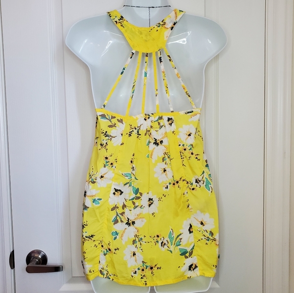 🔥3/$30 O'neill Floral Sleeveless Blouse - Picture 4 of 8